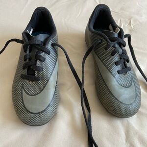 Nike Youth Black Athletic Shoes